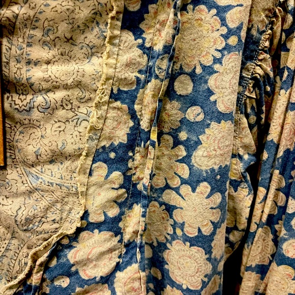 BRAND NEW🦋AUTHENTIC MAGNOLIA PEARL , DISTRESSED TOP, NWT - Picture 5 of 7